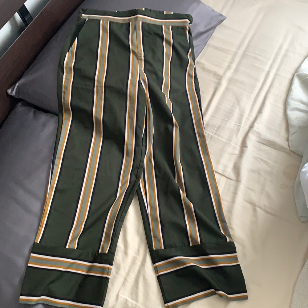 Sky and Sparrow lightweight flowy pants, size S